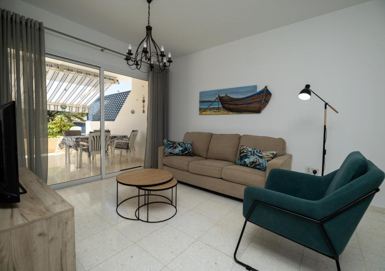 105 Kings Palace - Fabulous 2 Bed, 2 Bath, Large Patio With Garden - Sea Views Пафос Экстерьер фото